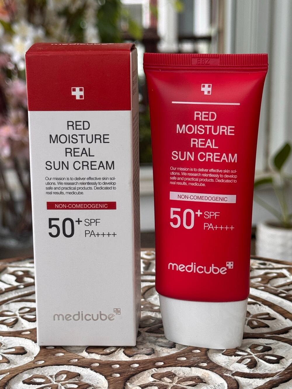 Medicube Red Moisture Real Sun Cream SPF 50+ PA+++ 50ml Non-Comedogenic K-Beauty